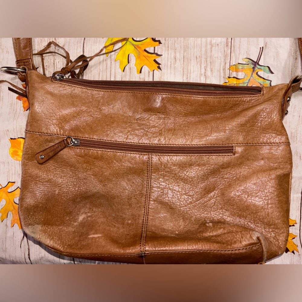 Stone Mountain Accessories Brown Leather Women's Bag